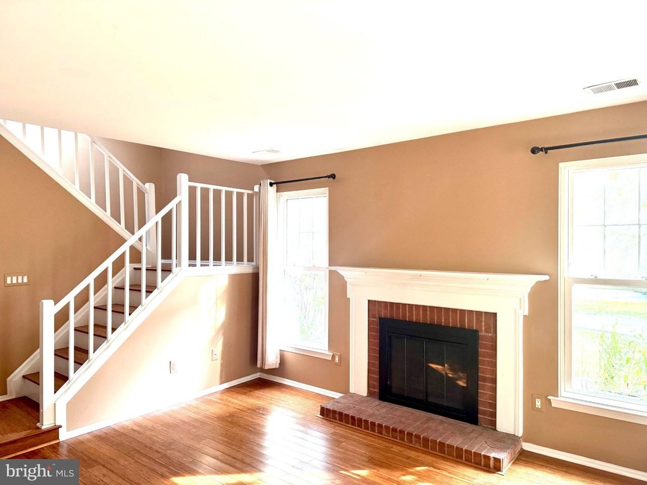 3414 Doe Run Ct - Photo 4 of 20