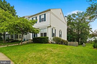 21028 Coach House Sq - Photo 1 of 1
