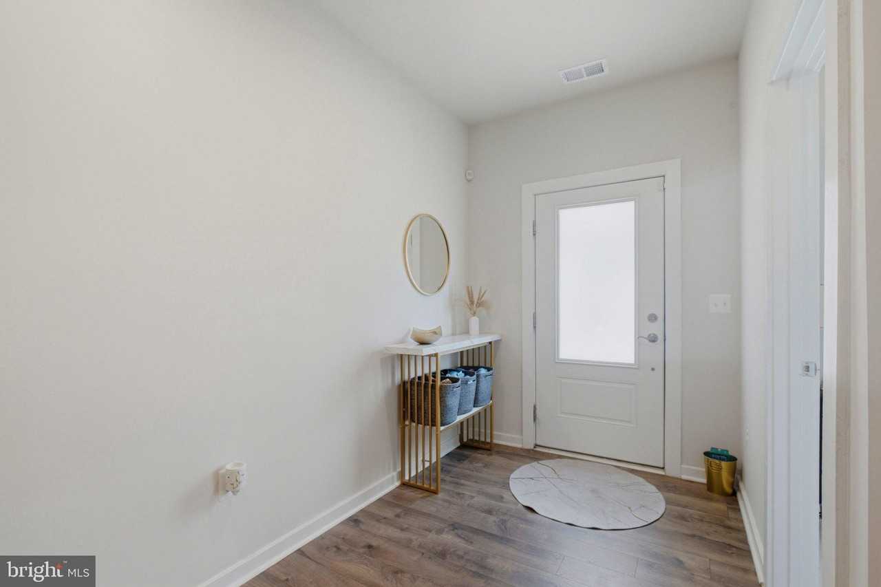 1790 Hickory Woods Rd - Photo 7 of 44