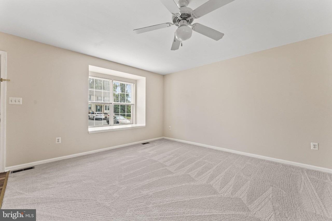 209 Ilona Ct - Photo 7 of 49