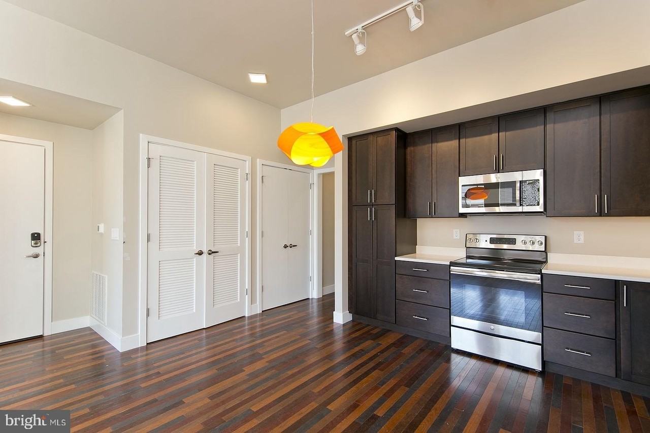 122 N Loudoun St #204 - Photo 7 of 13