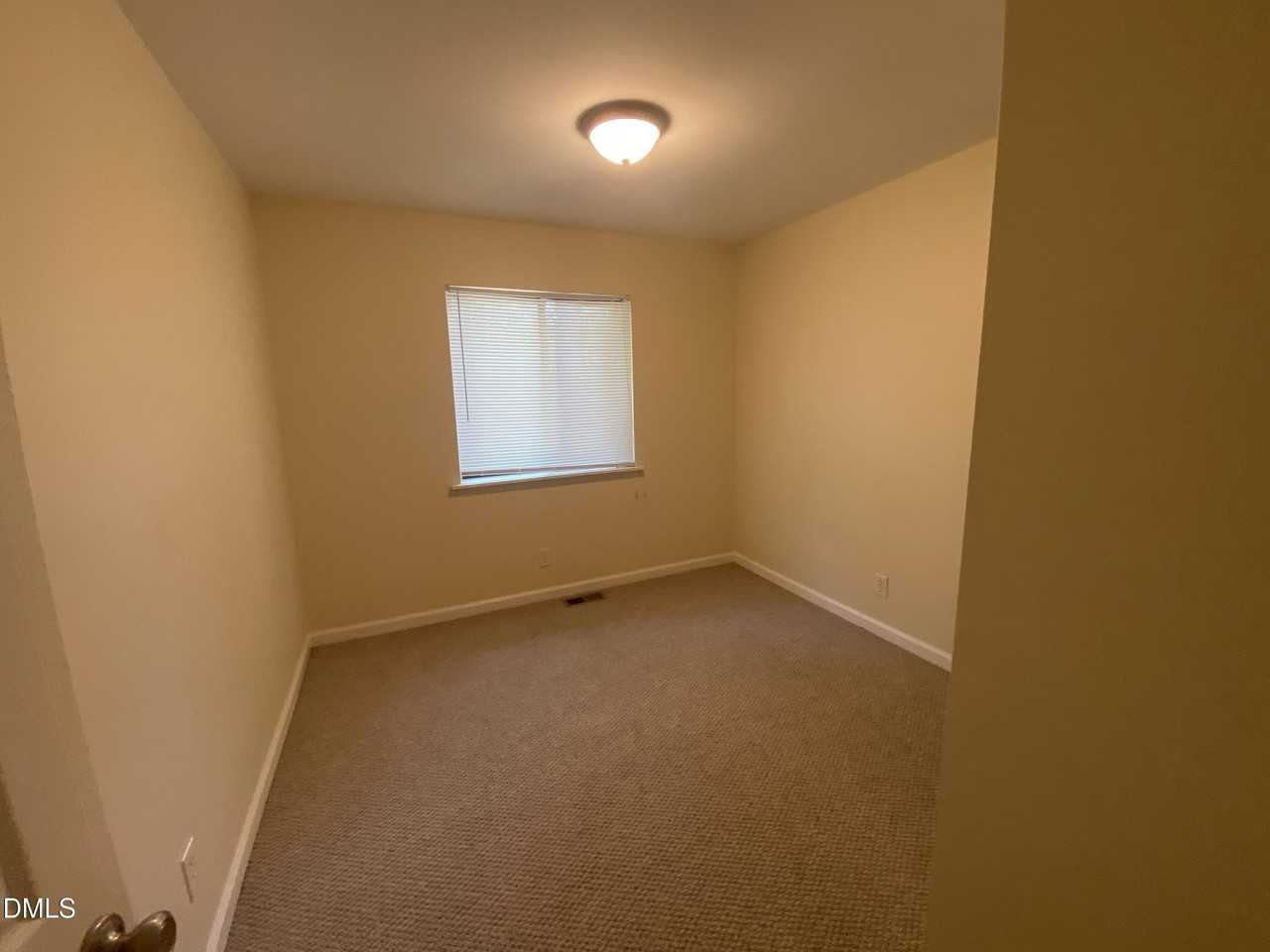 2420 Stadium Dr #E - Photo 4 of 10