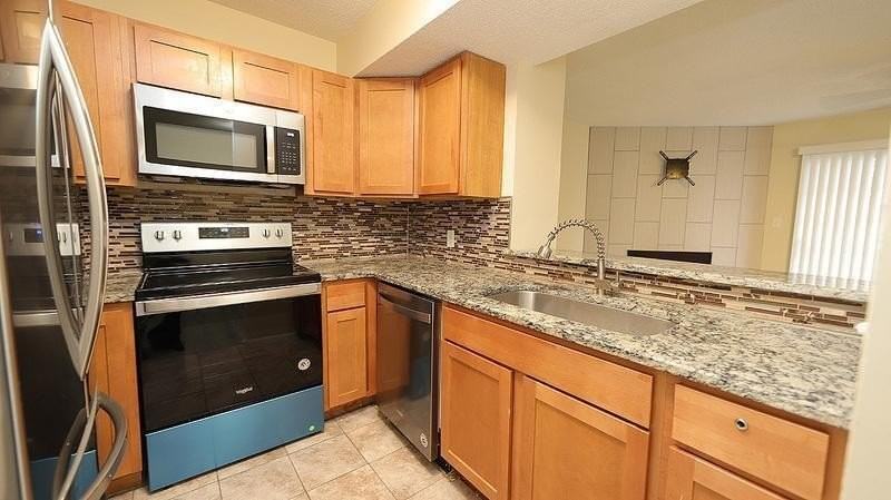 3706 Chimney Ridge Pl #101 - Photo 7 of 19
