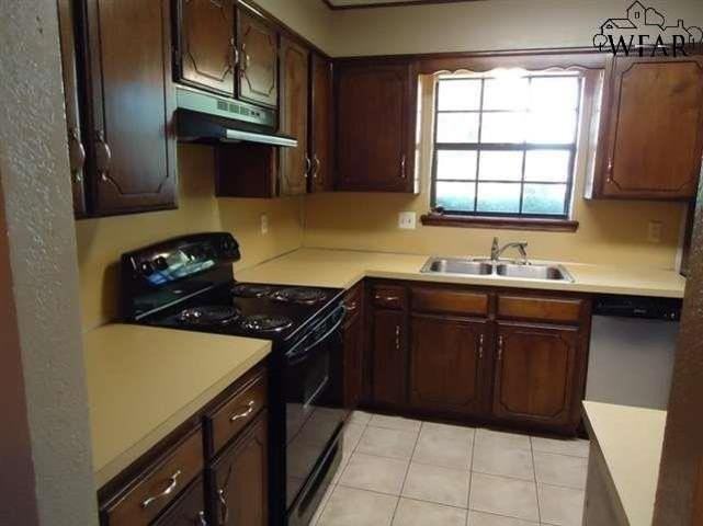 2419 Reilly Rd - Photo 7 of 9