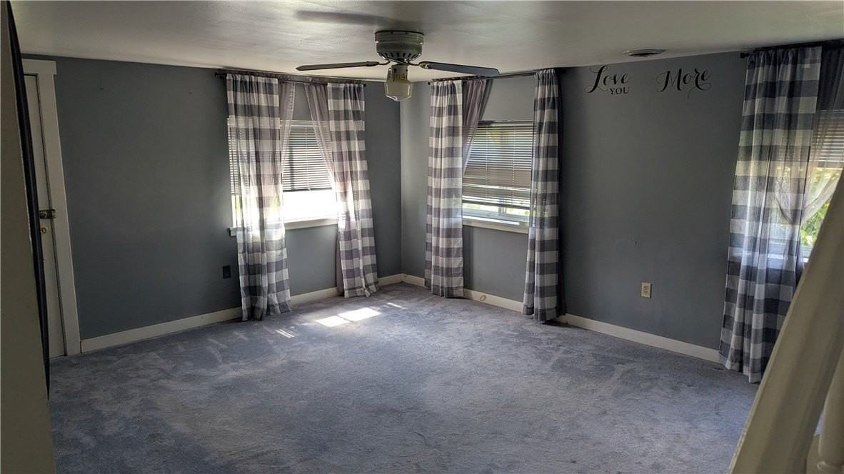 1320 Memorial Blvd - Photo 7 of 12