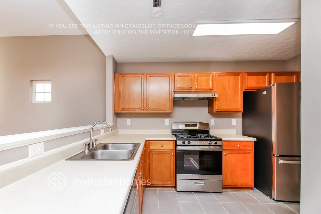 232 Topaz Dr - Photo 6 of 16