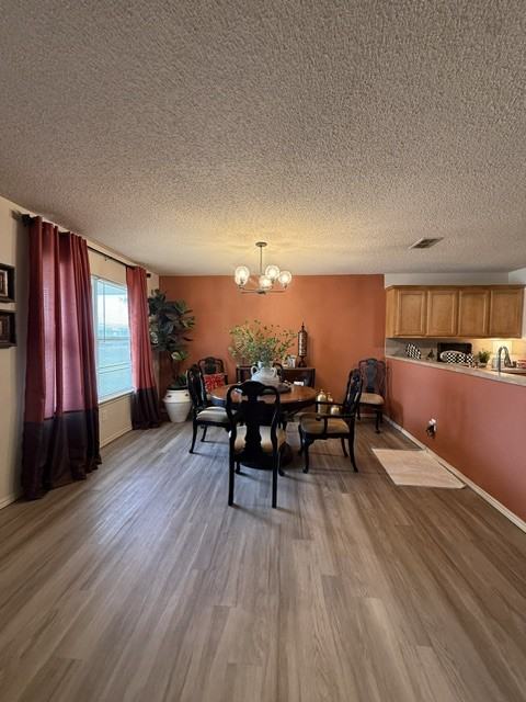 3214 111th St #A - Photo 2 of 11