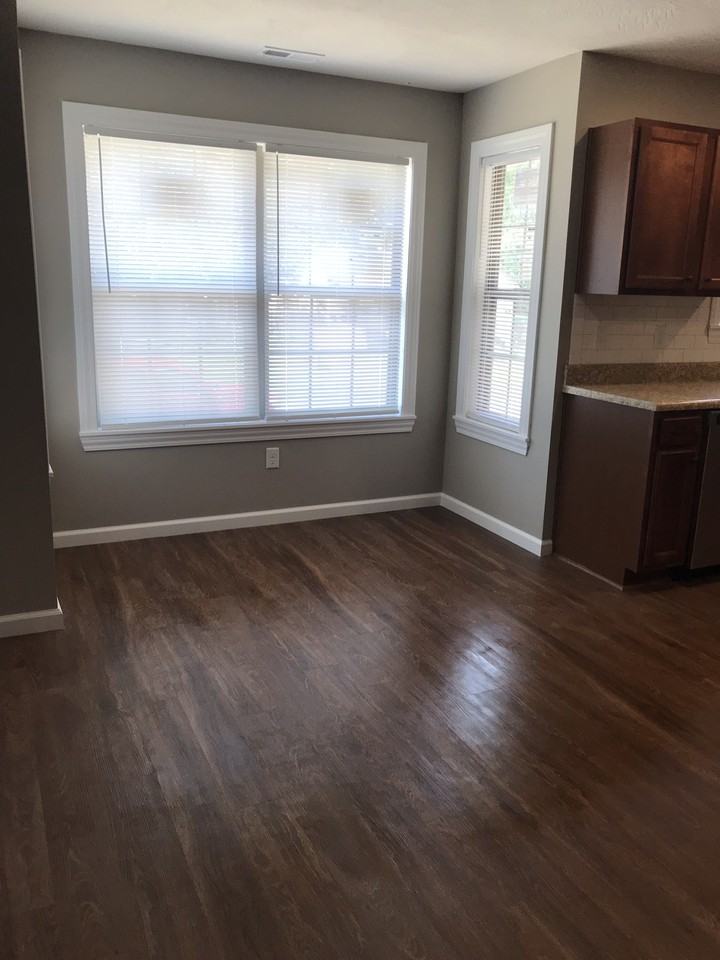 701 E Dale St #1 - Photo 4 of 10