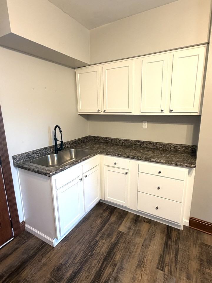 432 Juniper St #1 - Photo 6 of 14
