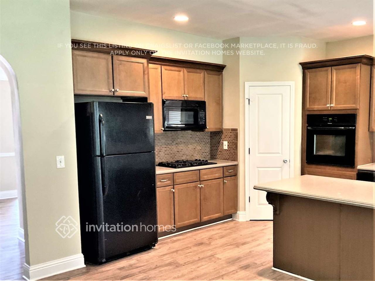 3243 Bridge Walk Dr - Photo 4 of 14