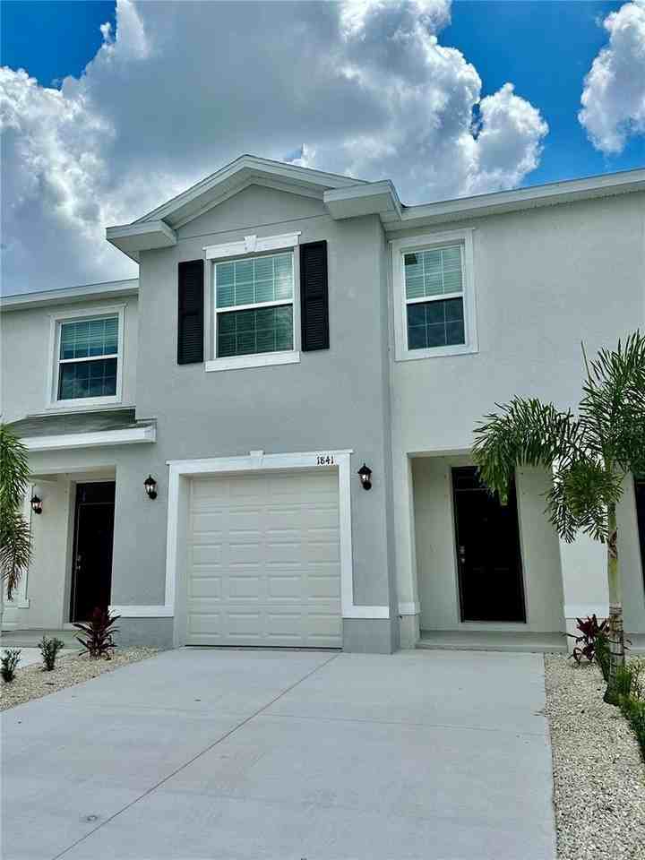 1841 Pleasant Maple Ct - Photo 2 of 33
