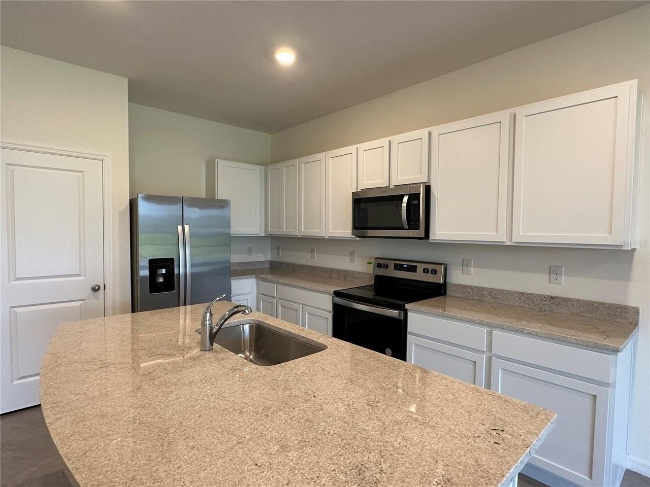 1841 Pleasant Maple Ct - Photo 7 of 33