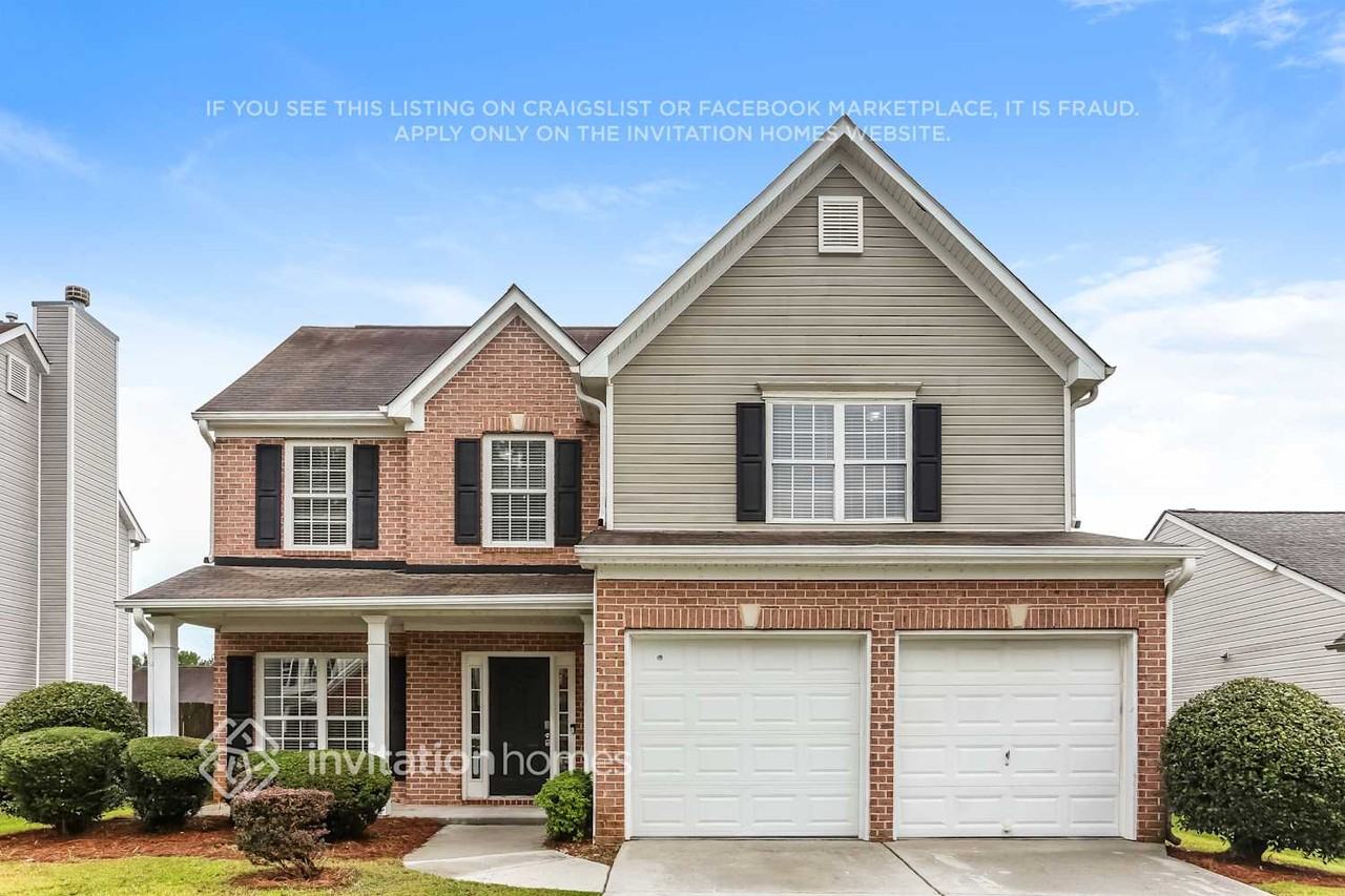 940 Clairidge Ln