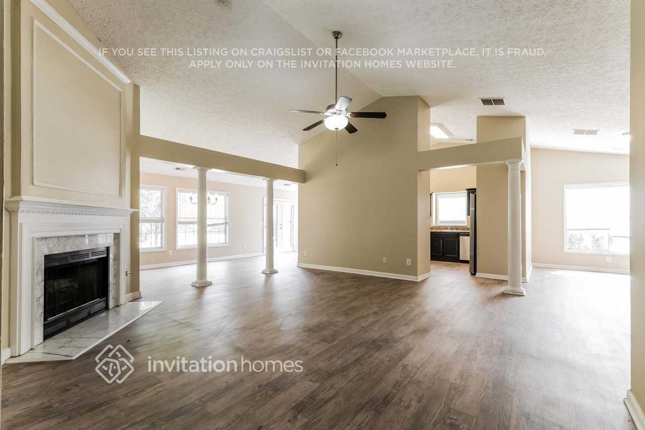 5005 Edisto Ln - Photo 5 of 16