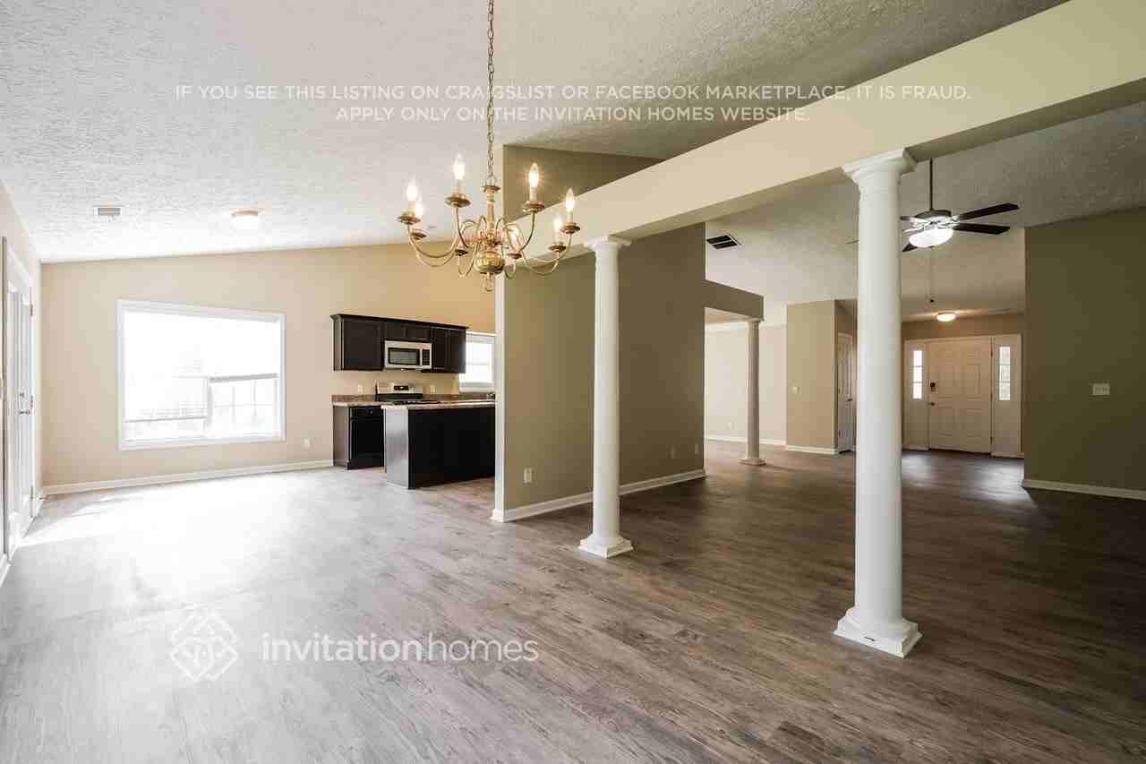 5005 Edisto Ln - Photo 6 of 16