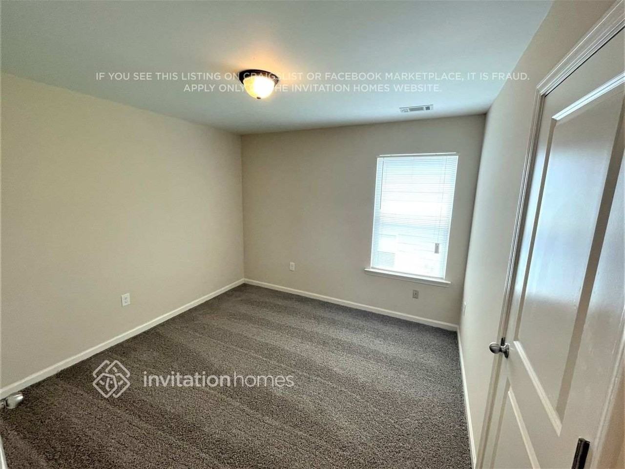2445 Valley Creek Dr - Photo 6 of 15