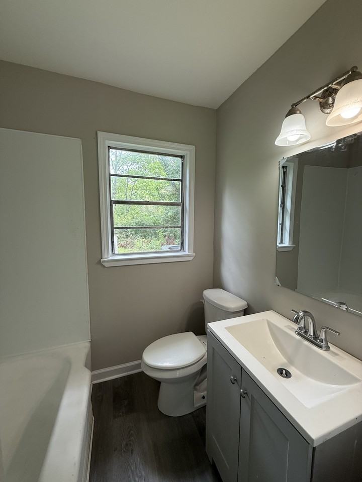 6921 41st Ave N #1 - Photo 5 of 8