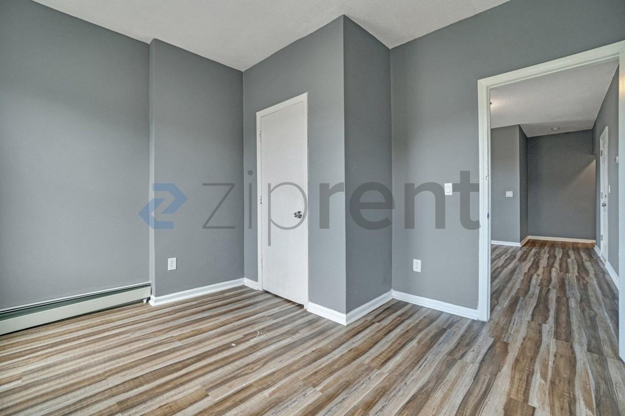 314 Bellevue St #3L - Photo 6 of 12