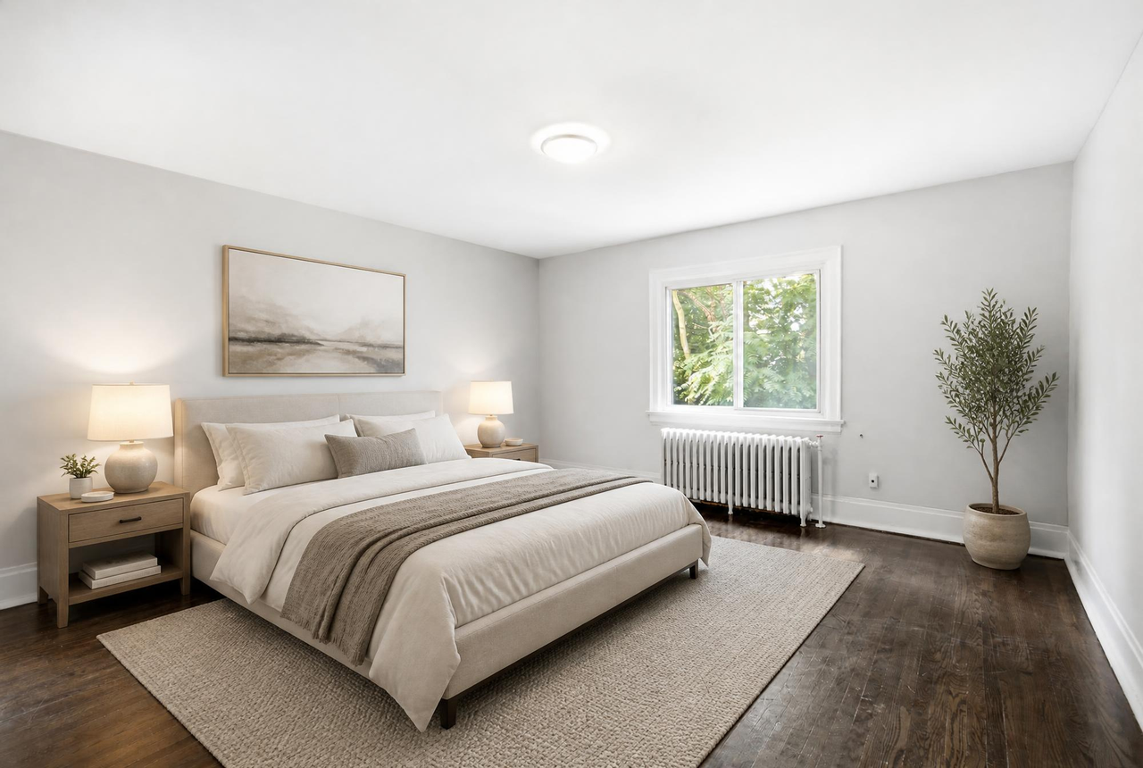 320-342 Avenue Road - Photo 4 of 13