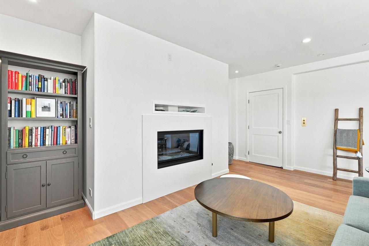 30 Miller Pl #11 - Photo 7 of 17