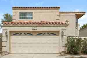 featured image of 3422 E Woodland Dr