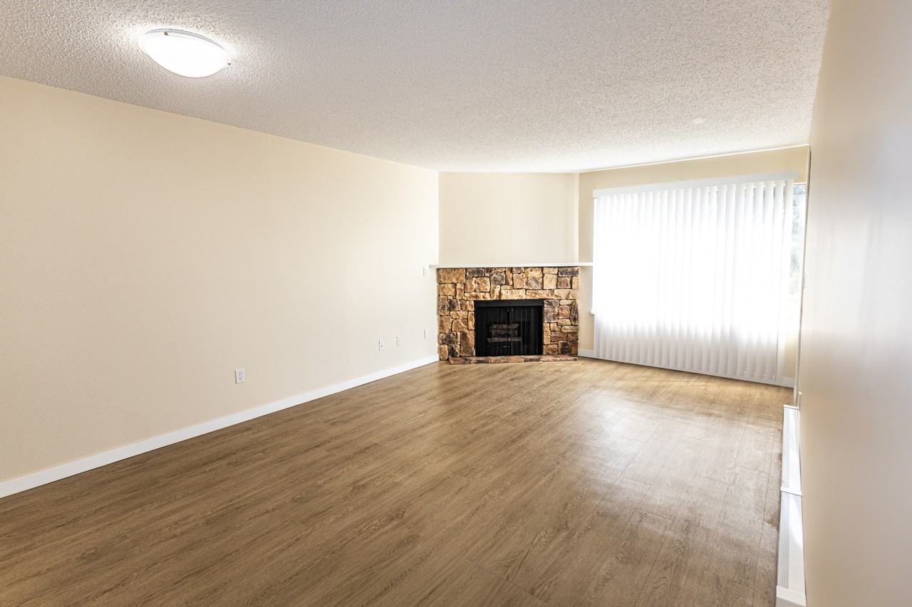 Burnside Apartments - Photo 3 of 11