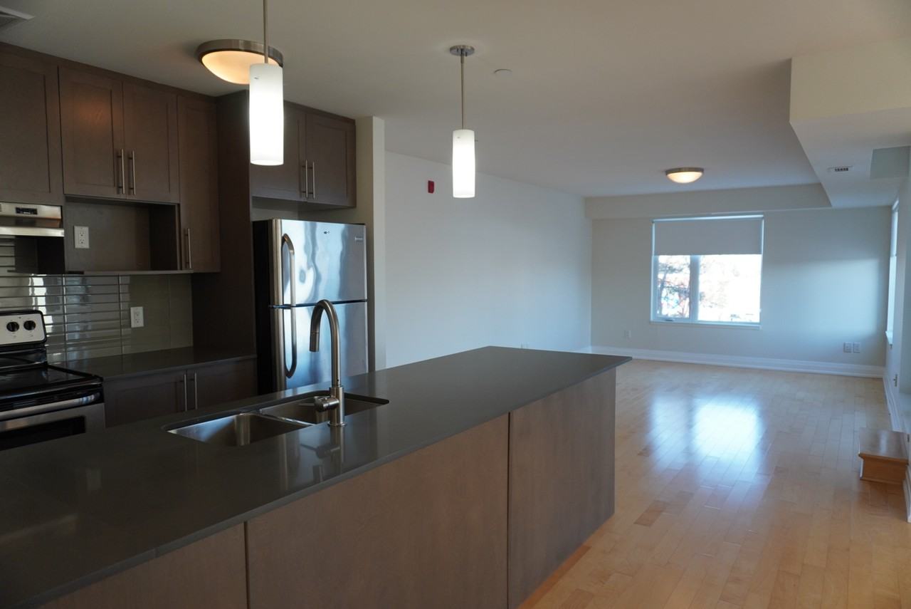 Tweedsmuir Lofts - Photo 2 of 7