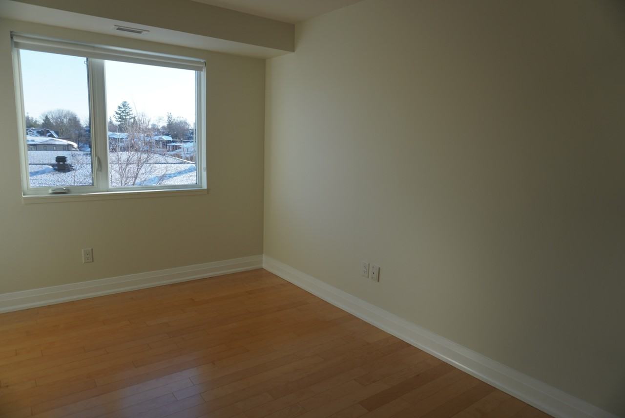 Tweedsmuir Lofts - Photo 4 of 7