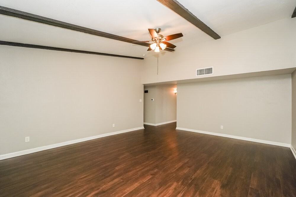 7709 Landmark Ridge St - Photo 4 of 16