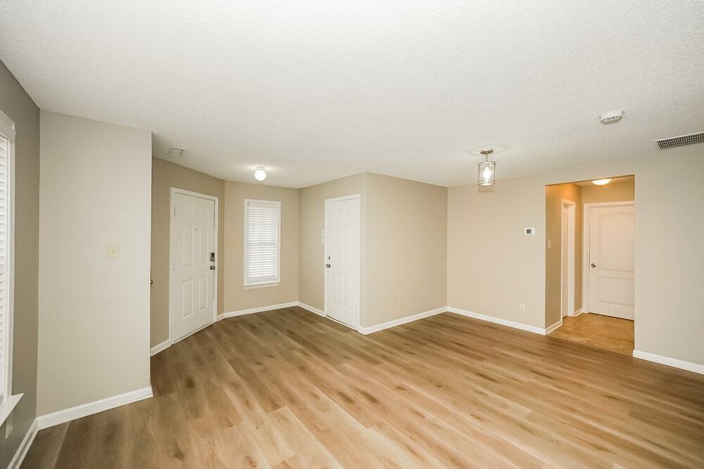 830 Littleton Dr - Photo 5 of 17