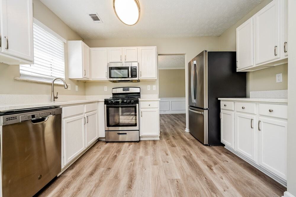 3268 Quincey Xing - Photo 6 of 17