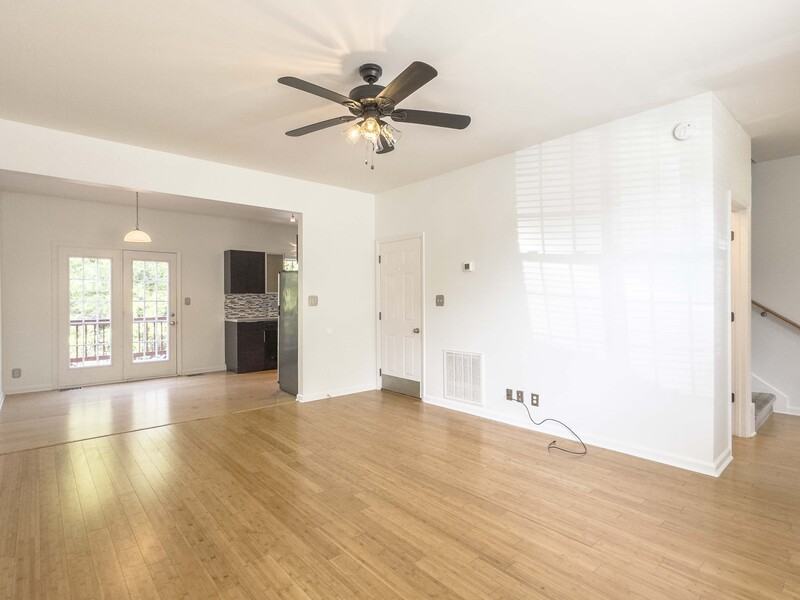 524 S 1st St - Photo 4 of 28