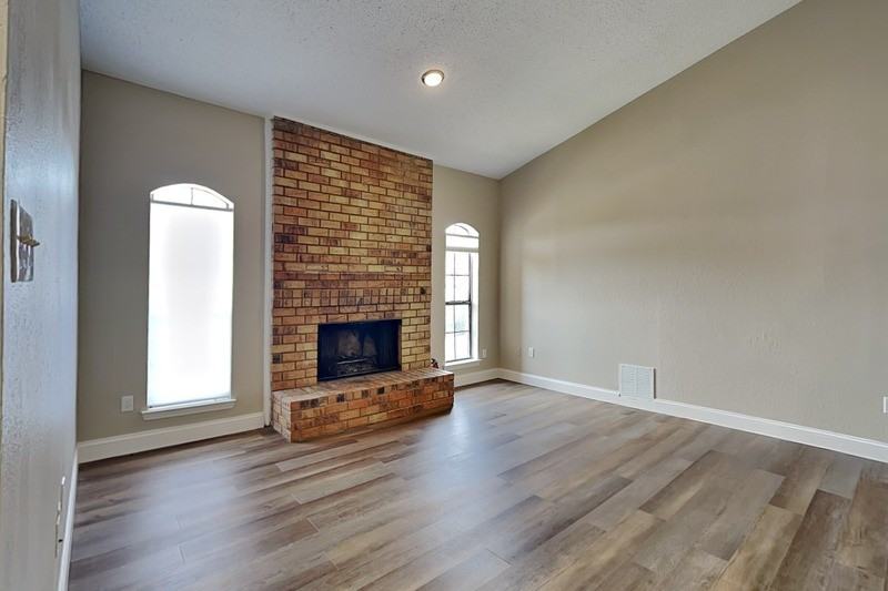 6204 Alissa Dr - Photo 2 of 17