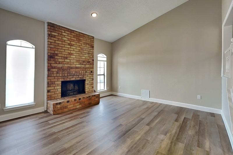 6204 Alissa Dr - Photo 3 of 17