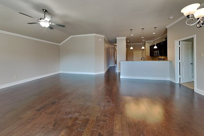 218 Valley View Dr - Photo 2 of 19