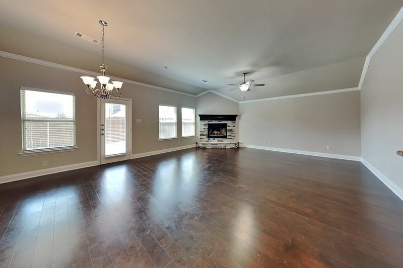 218 Valley View Dr - Photo 4 of 19