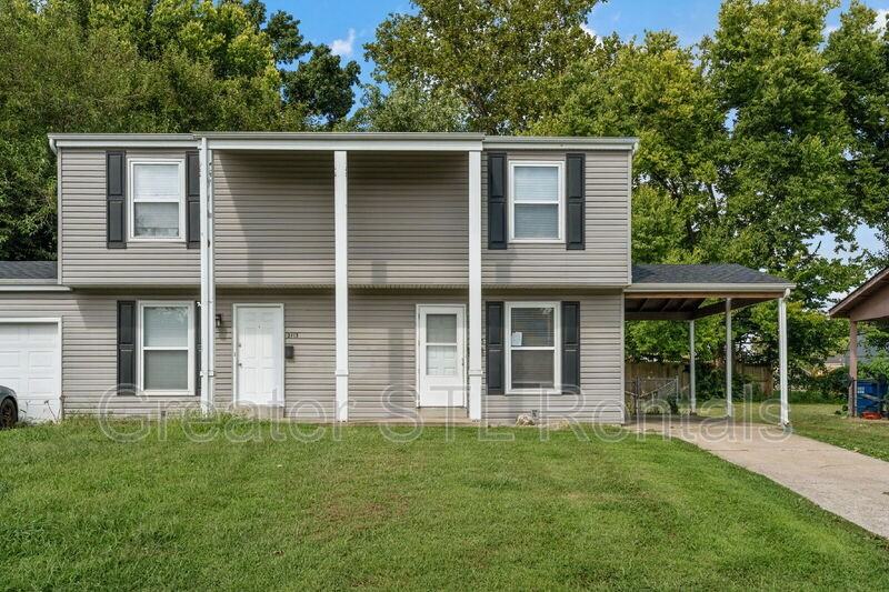 2115 Campus Dr - Photo 2 of 34
