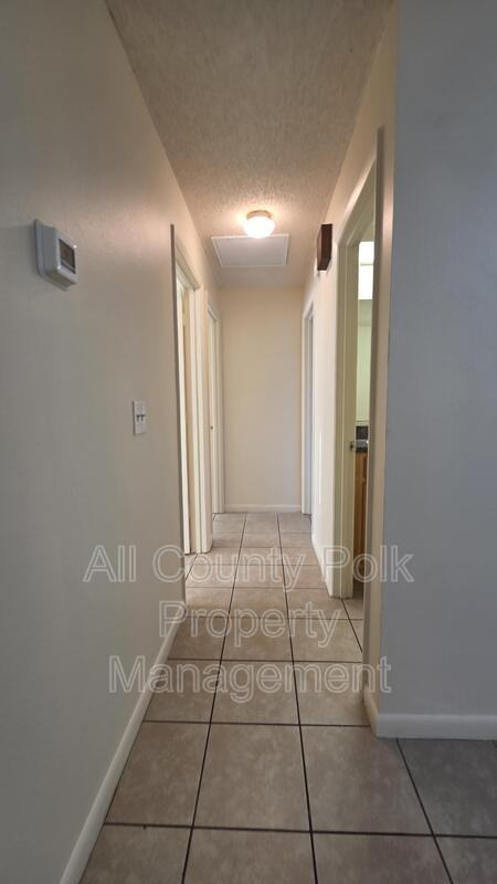 1010 Jacks St - Photo 7 of 12