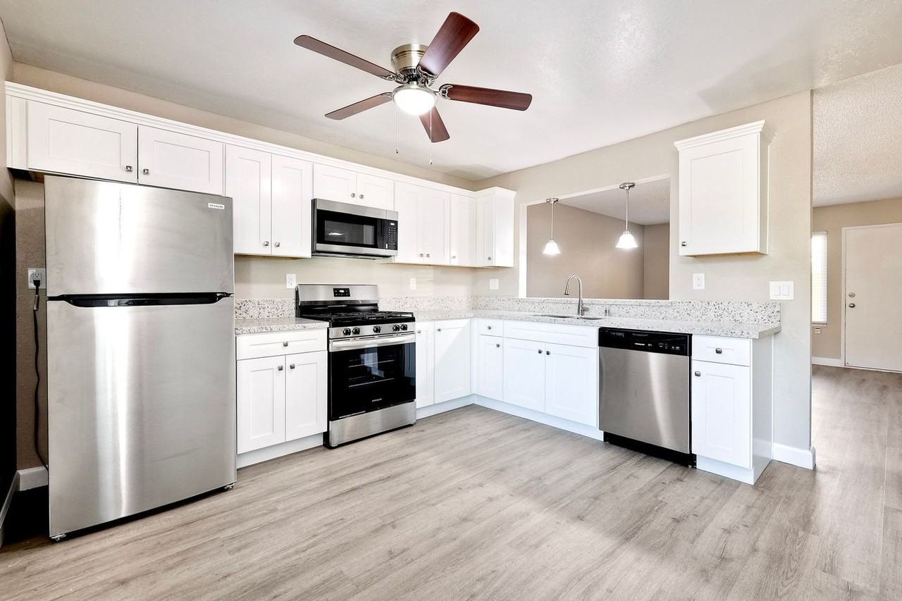 Rancho Del Sol Apartments - Photo 3 of 50