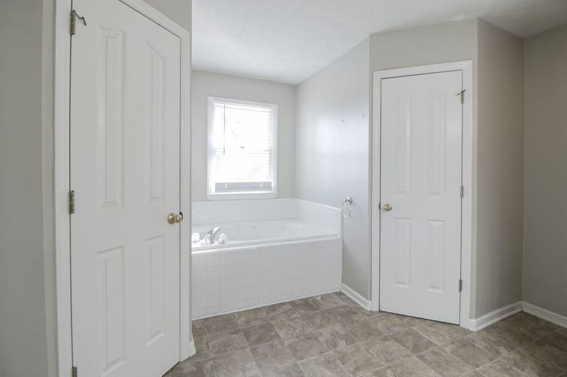 1719 Claire Ct - Photo 7 of 16