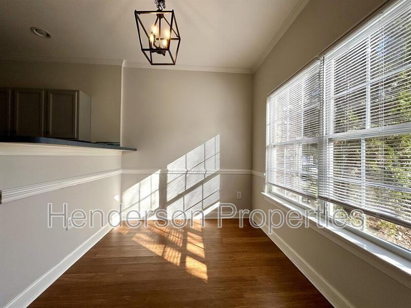 2132 Sardony Ln - Photo 4 of 19