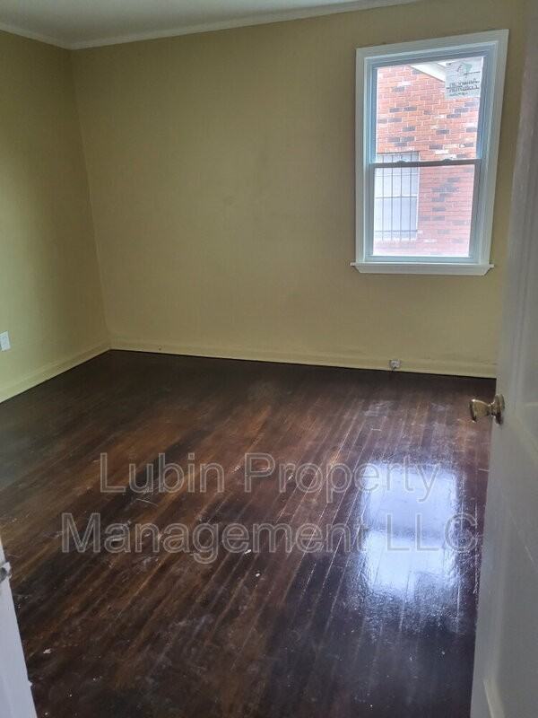 1968 Belmar St - Photo 3 of 5