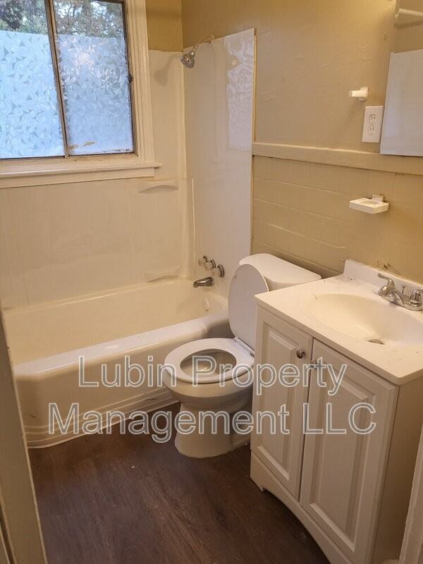 1968 Belmar St - Photo 4 of 5