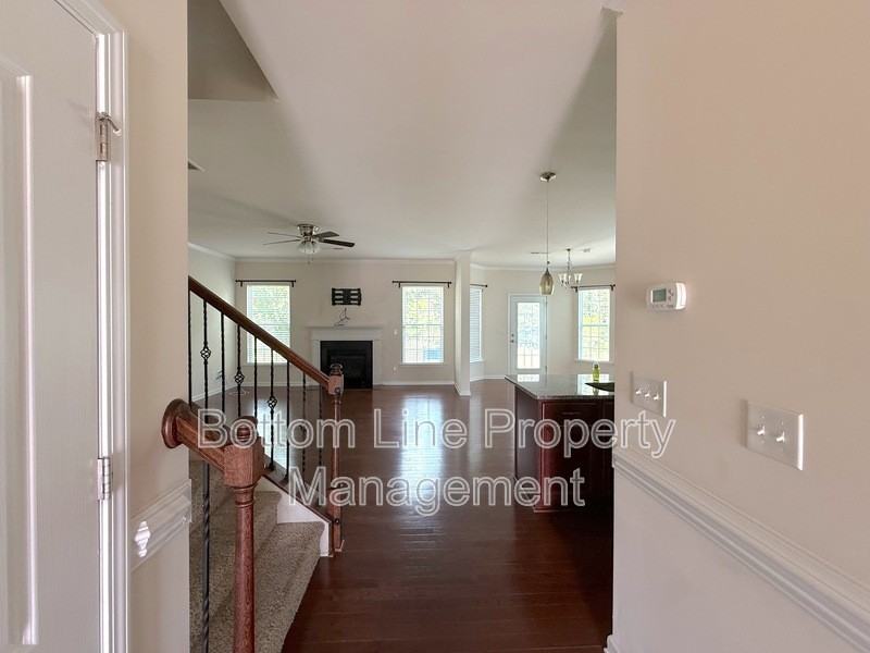 10652 Sky Chase Ave Nw - Photo 5 of 35