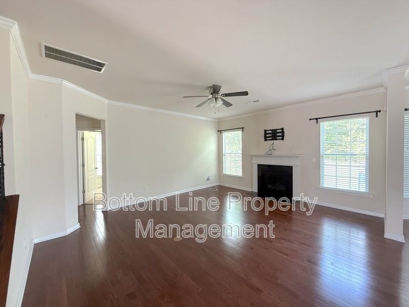 10652 Sky Chase Ave Nw - Photo 6 of 35