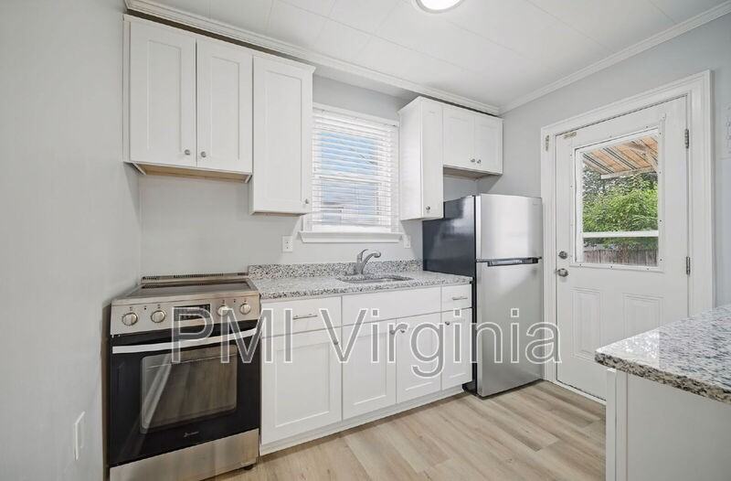 6459 Clare Rd - Photo 3 of 19