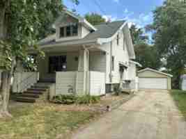 featured image of 216 Foote St