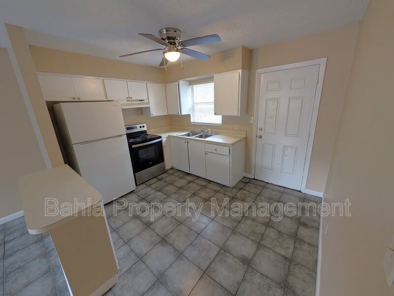 3307 N 77th St #A - Photo 4 of 12