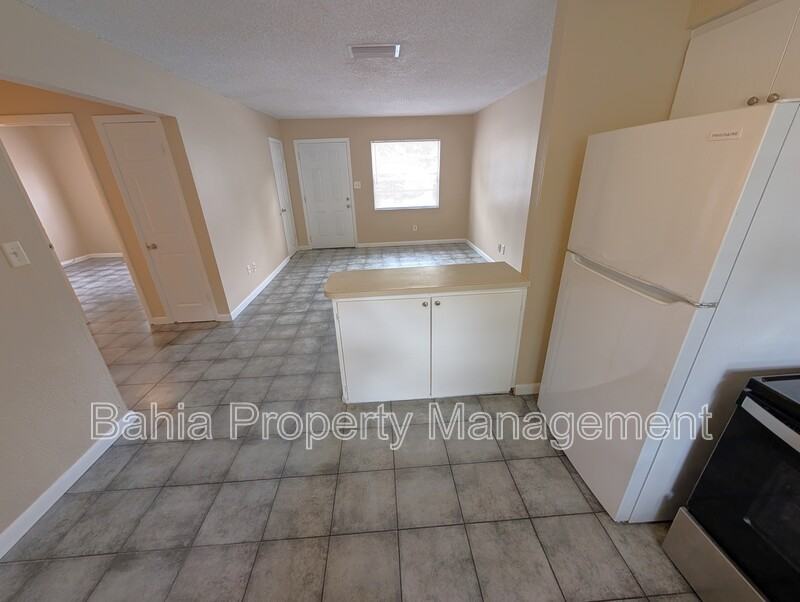 3307 N 77th St #A - Photo 6 of 12