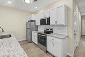 featured image of 105 E Ensey St